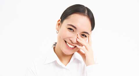 Apa Itu LASIK? Prosedur, Manfaat, Risiko & Cara Kerjanya